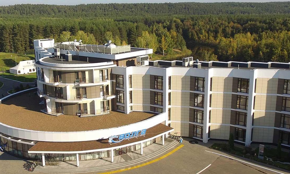 Архитектурная подсветка фасада молодежного центра "Волга"