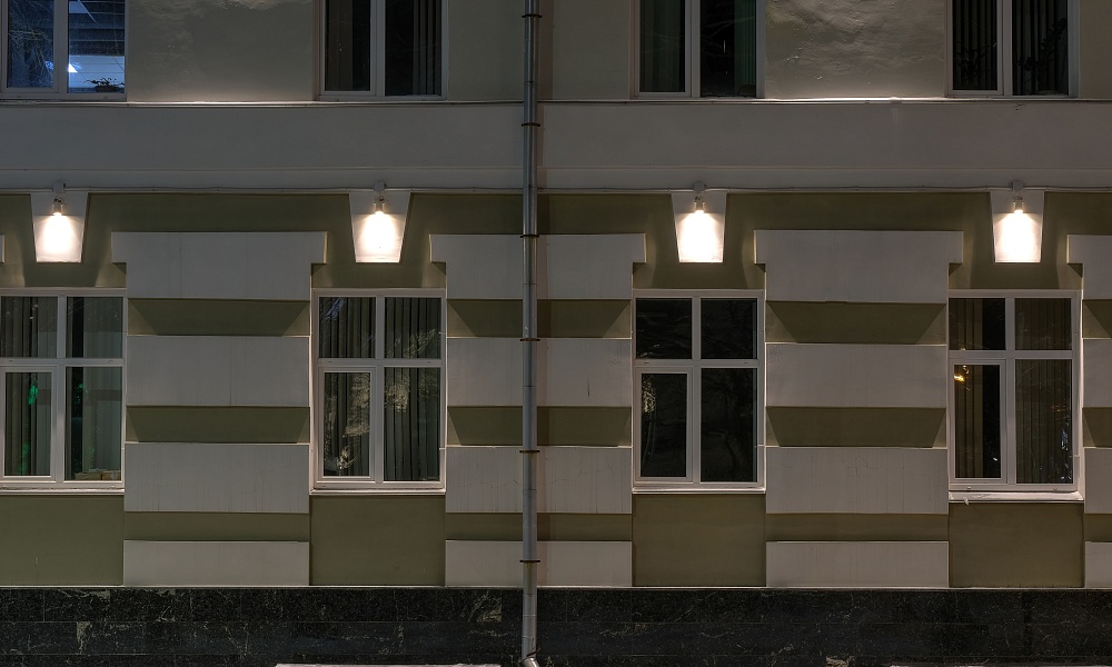 Архитектурная подсветка здания СГМУ