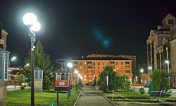 Парковое освещение аллеи Славы на Петербургской 