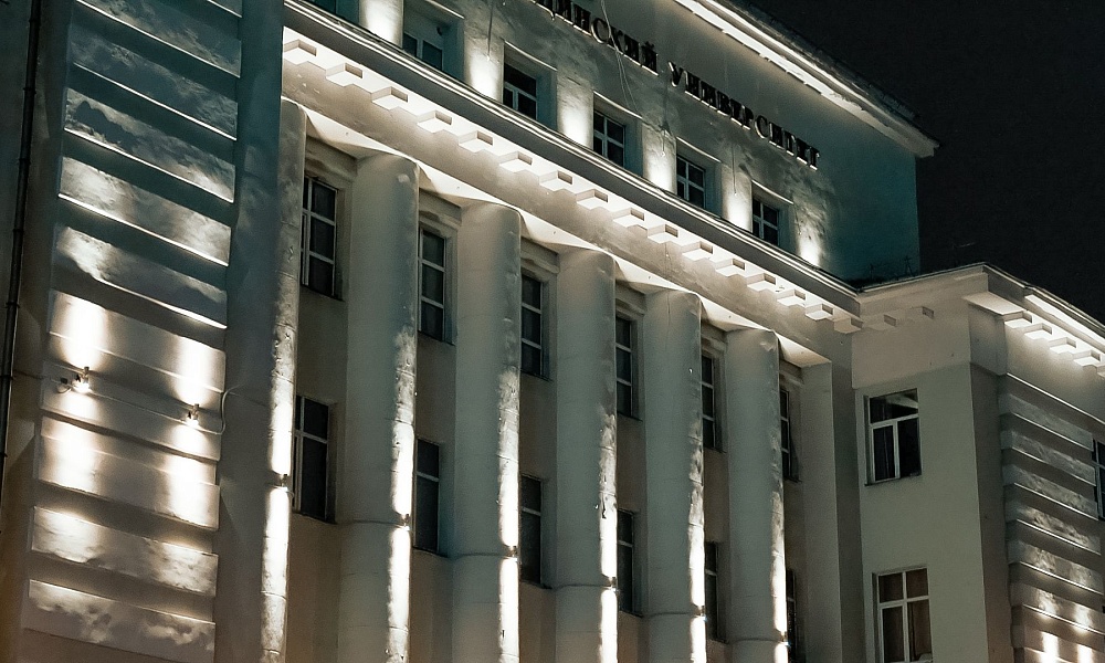 Архитектурная подсветка здания СГМУ