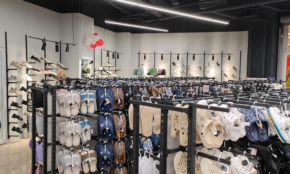 Освещение магазина одежды и обуви Star City