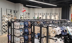 Освещение магазина одежды и обуви Star City