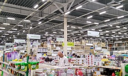 Освещение строительного гипермаркета