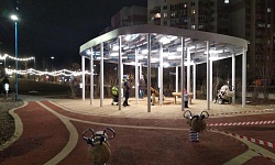 Бульвар «Белые цветы»